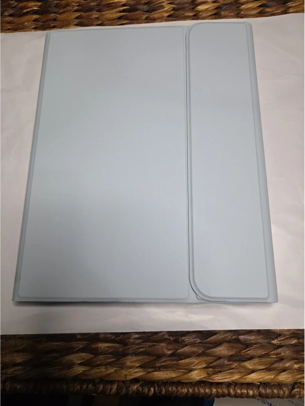 Keyboard Case for iPad A16 11th Generation, iPad 10th 2022, Sky Blue